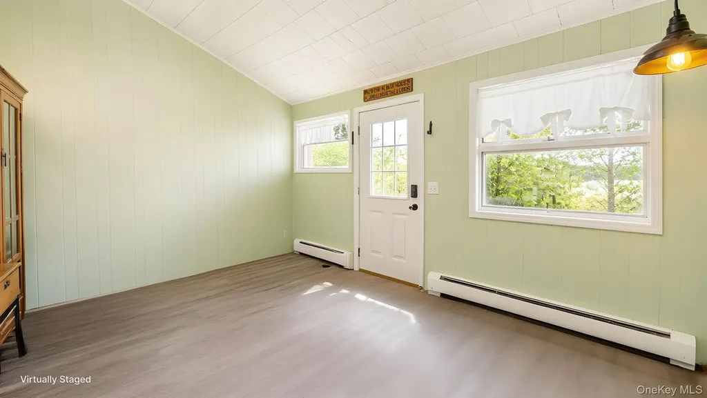 1 Warwick Place Florida NY 10921