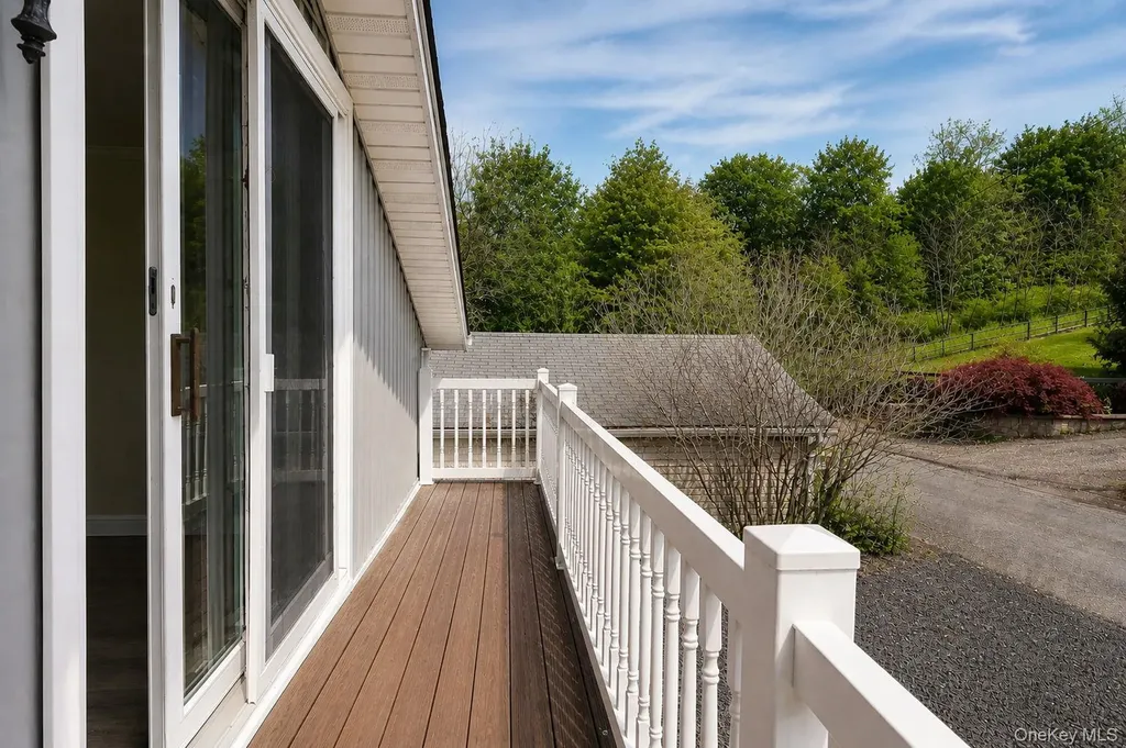 1 Warwick Place Florida NY 10921