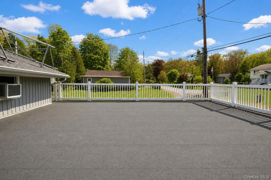 1 Warwick Place Florida NY 10921
