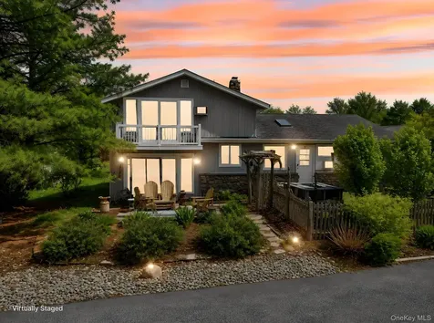 1 Warwick Place Florida NY 10921