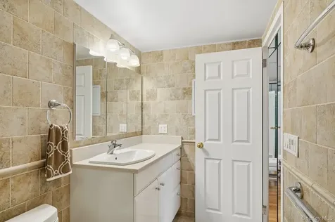 701 Pelham Road New Rochelle NY 10805