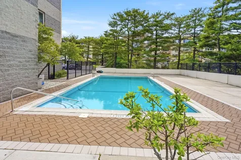 701 Pelham Road New Rochelle NY 10805