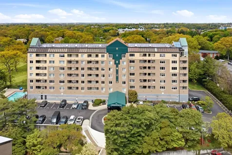 701 Pelham Road New Rochelle NY 10805
