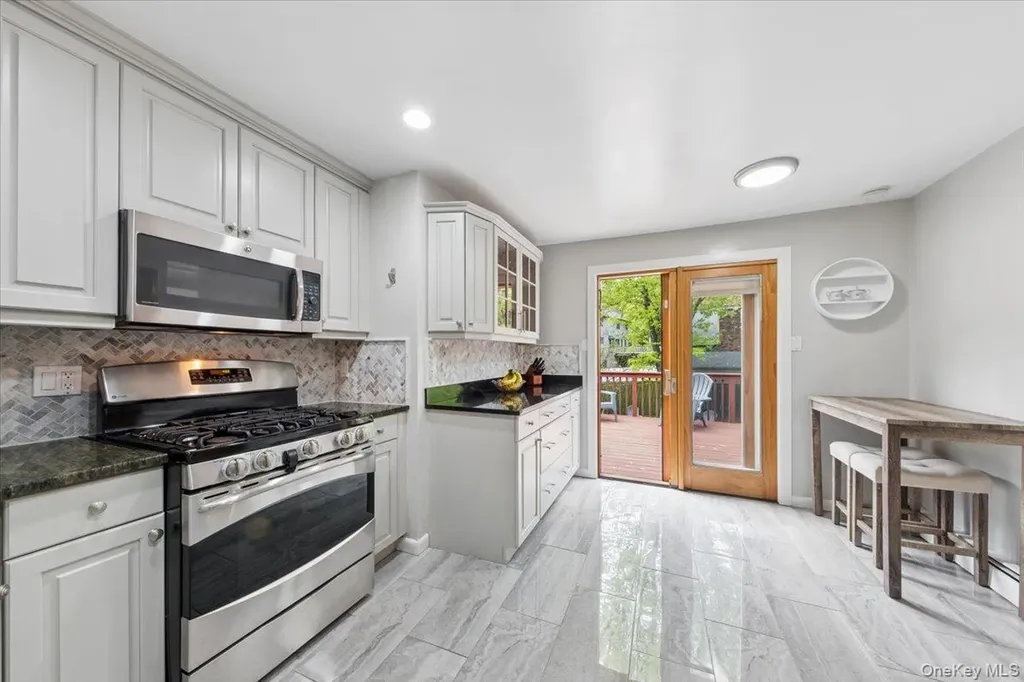 2 Carrigan Avenue White Plains NY 10605