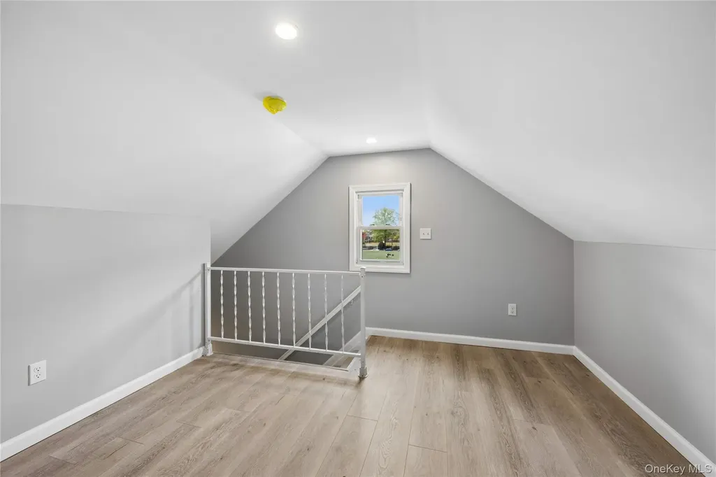 261 Marcellus Road Mineola NY 11501