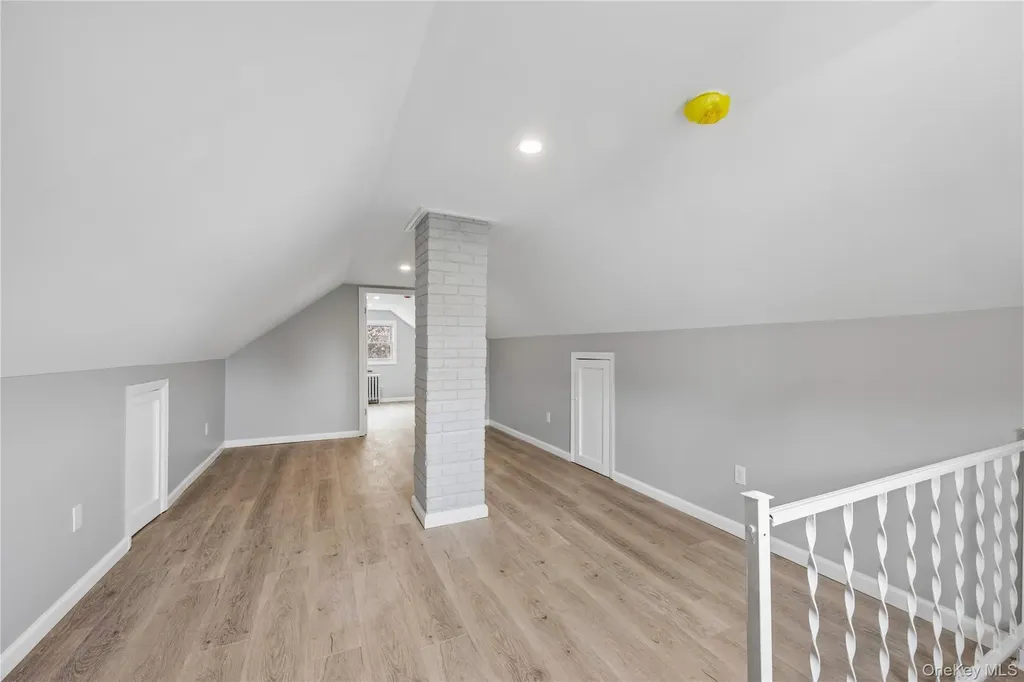 261 Marcellus Road Mineola NY 11501