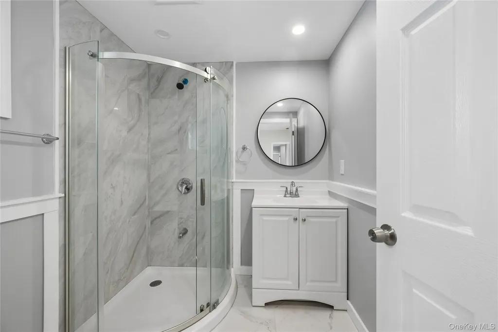 261 Marcellus Road Mineola NY 11501