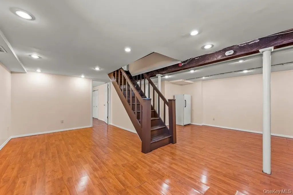 134 E Dover Street Valley Stream NY 11580