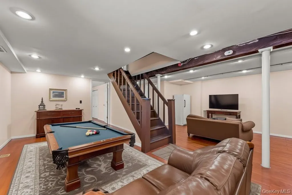 134 E Dover Street Valley Stream NY 11580