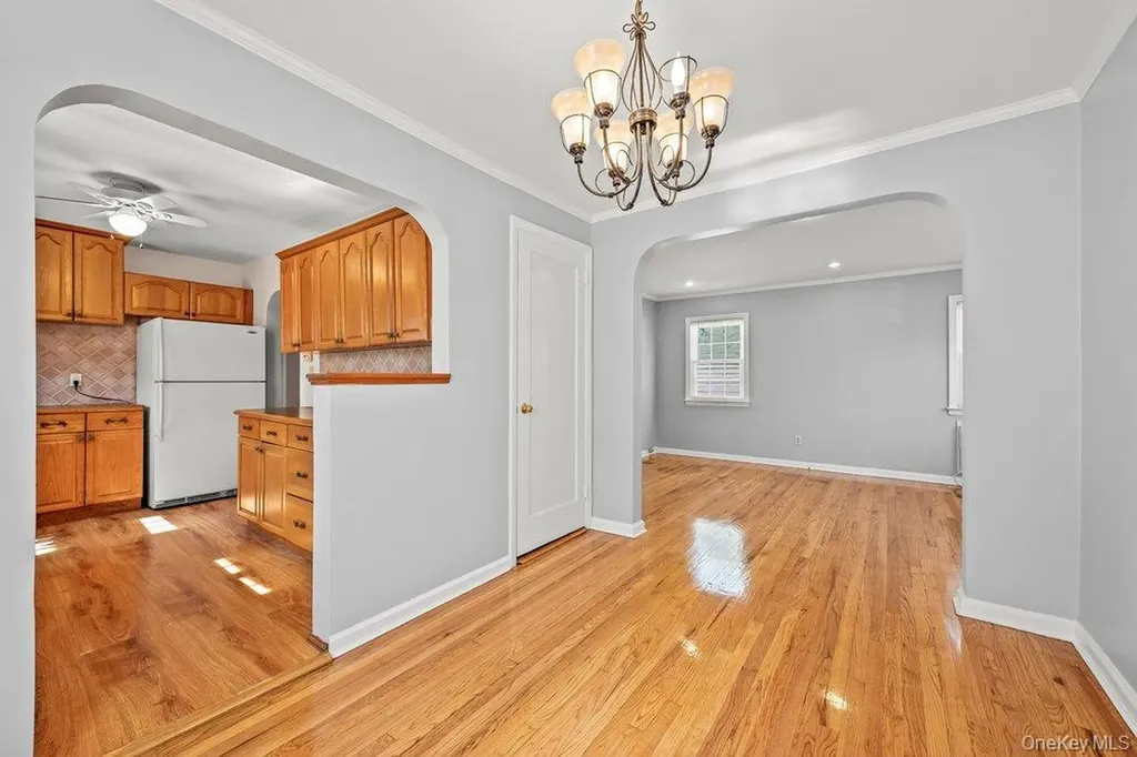 134 E Dover Street Valley Stream NY 11580