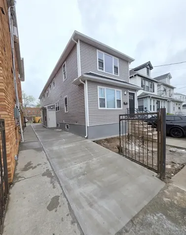 107-17 157 Street Jamaica NY 11433