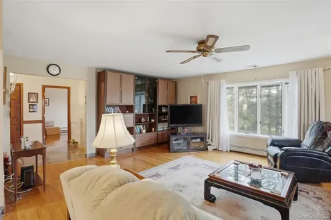 226 Wallkill Road Walden NY 12586