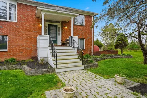 226 Wallkill Road Walden NY 12586