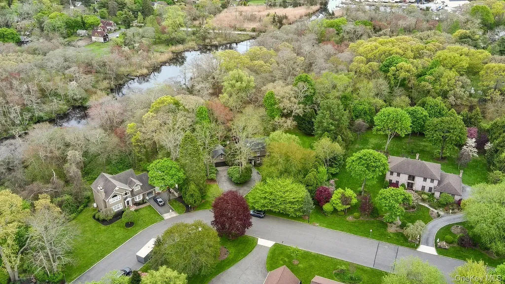 6 Prairie Lane Brookhaven NY 11719