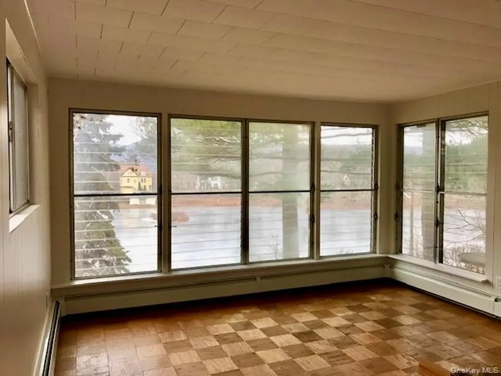 42 Roe Avenue Highland Falls NY 10928