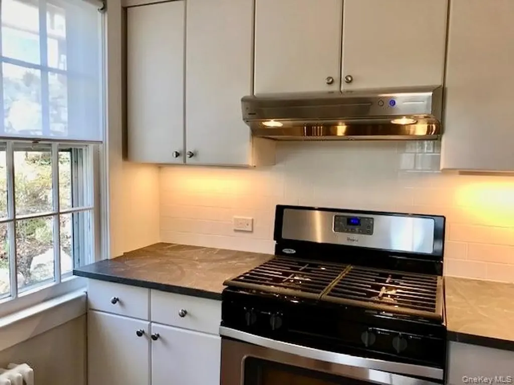 42 Roe Avenue Highland Falls NY 10928