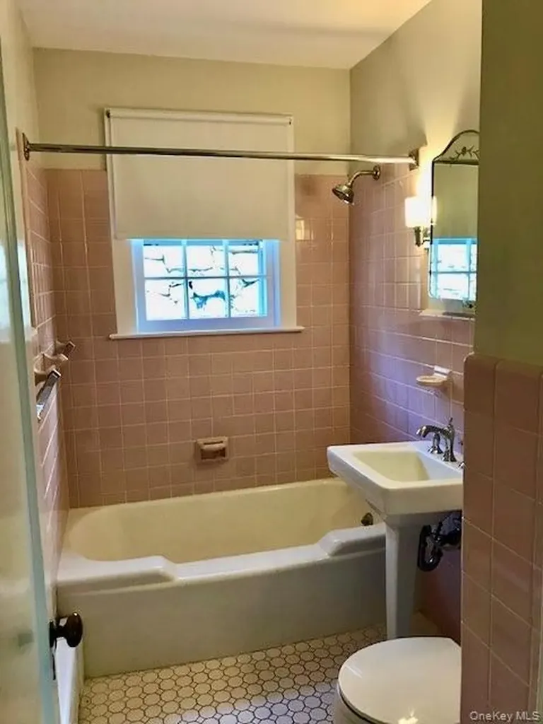 42 Roe Avenue Highland Falls NY 10928
