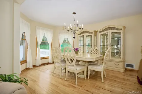 90 Woodcrest Drive Hopewell Junction NY 12533