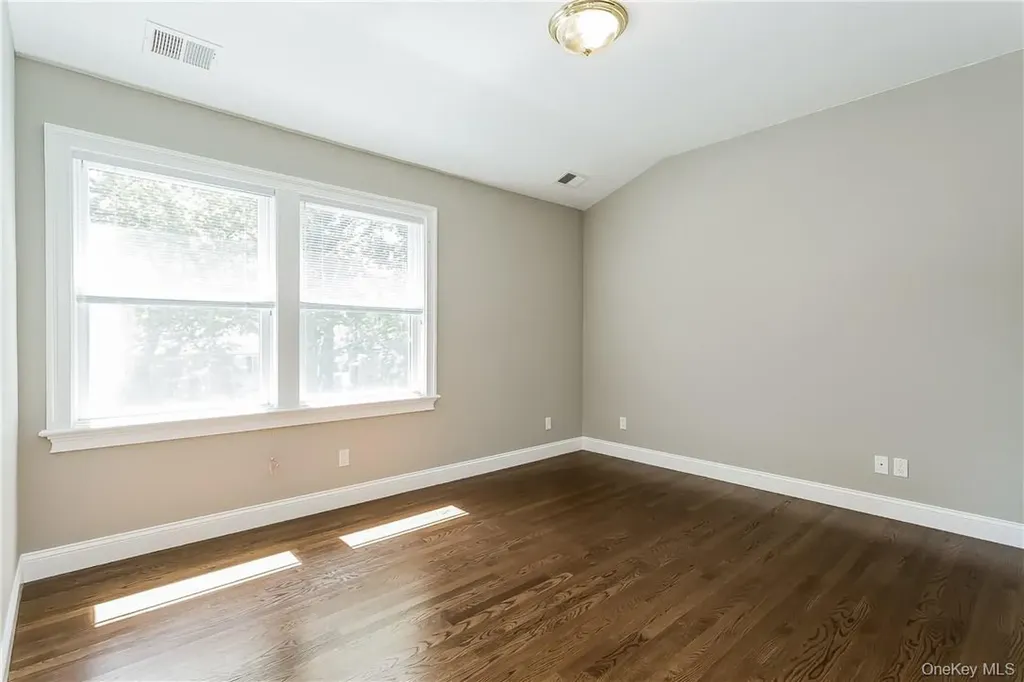 20 Walker Avenue Rye NY 10580
