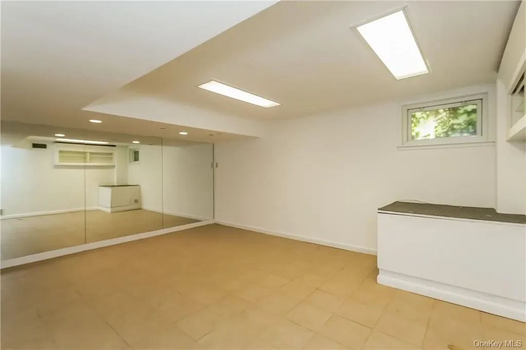 20 Walker Avenue Rye NY 10580