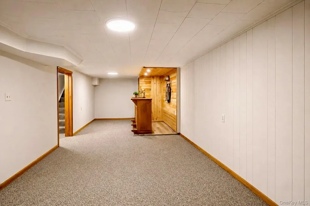 16 Brewster Drive Middletown NY 10940