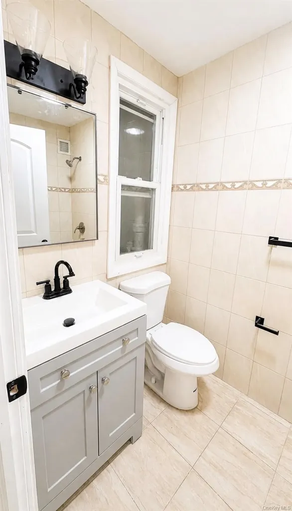 404 Logan Street Brooklyn NY 11208