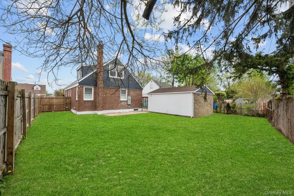 1977 Jackson Avenue Elmont NY 11003