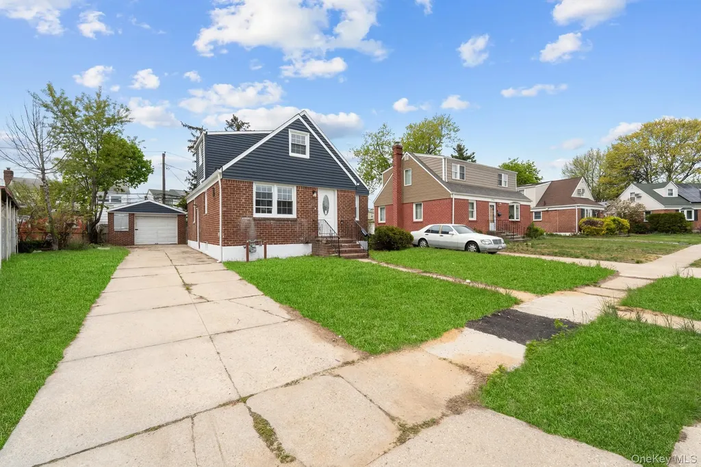 1977 Jackson Avenue Elmont NY 11003