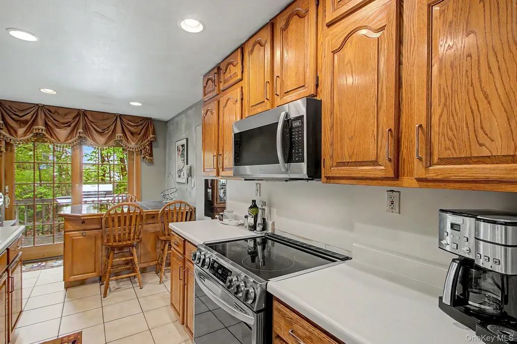 26 Garden Road Mahopac NY 10541