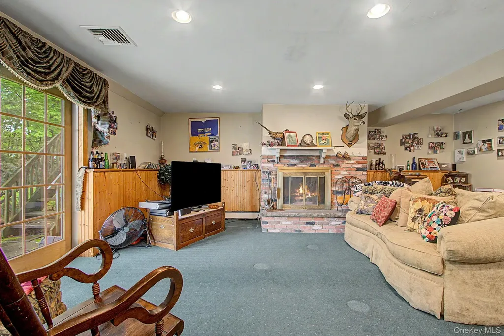 26 Garden Road Mahopac NY 10541