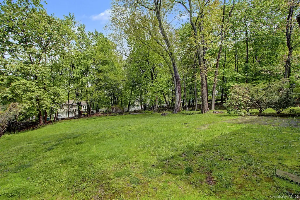 26 Garden Road Mahopac NY 10541