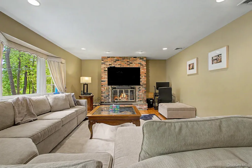 26 Garden Road Mahopac NY 10541