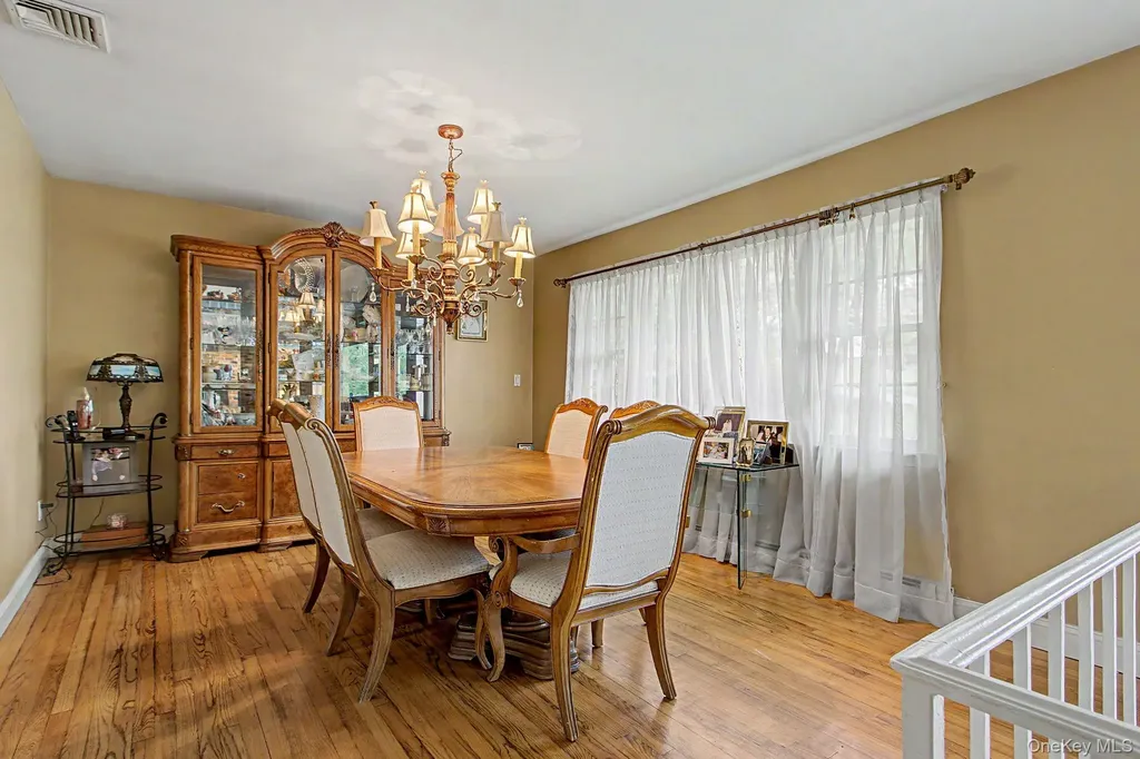 26 Garden Road Mahopac NY 10541