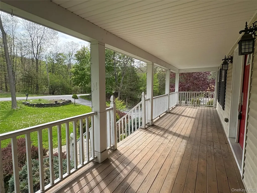 1253 State Route 208 Monroe NY 10950