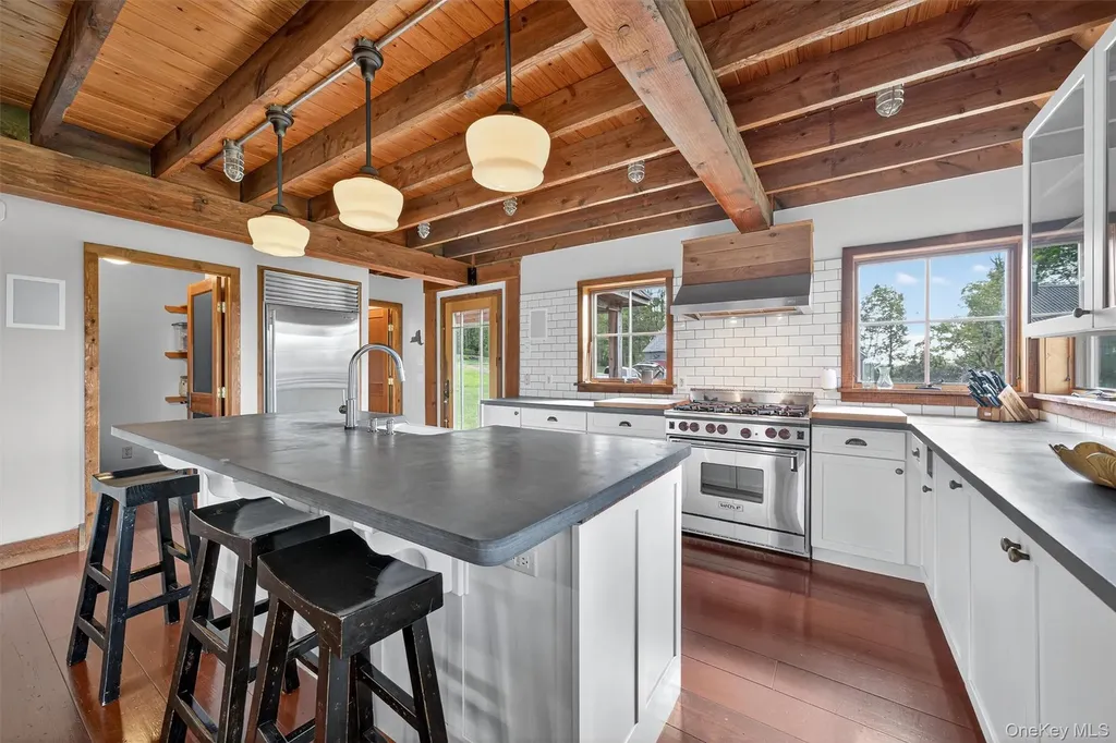 63 Sky View Drive Callicoon NY 12723