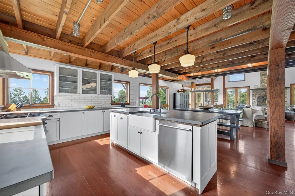 63 Sky View Drive Callicoon NY 12723