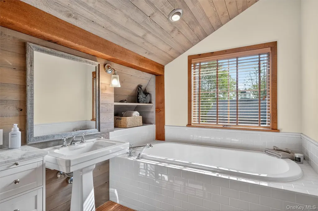 63 Sky View Drive Callicoon NY 12723