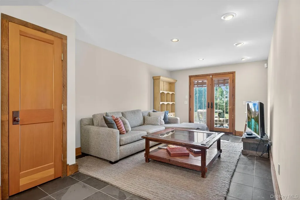 63 Sky View Drive Callicoon NY 12723