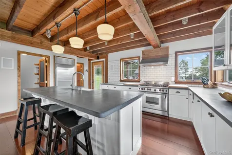 63 Sky View Drive Callicoon NY 12723