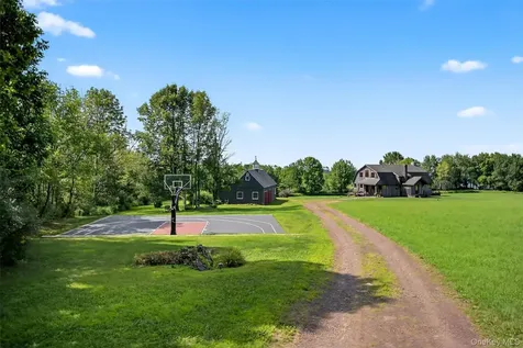 63 Sky View Drive Callicoon NY 12723