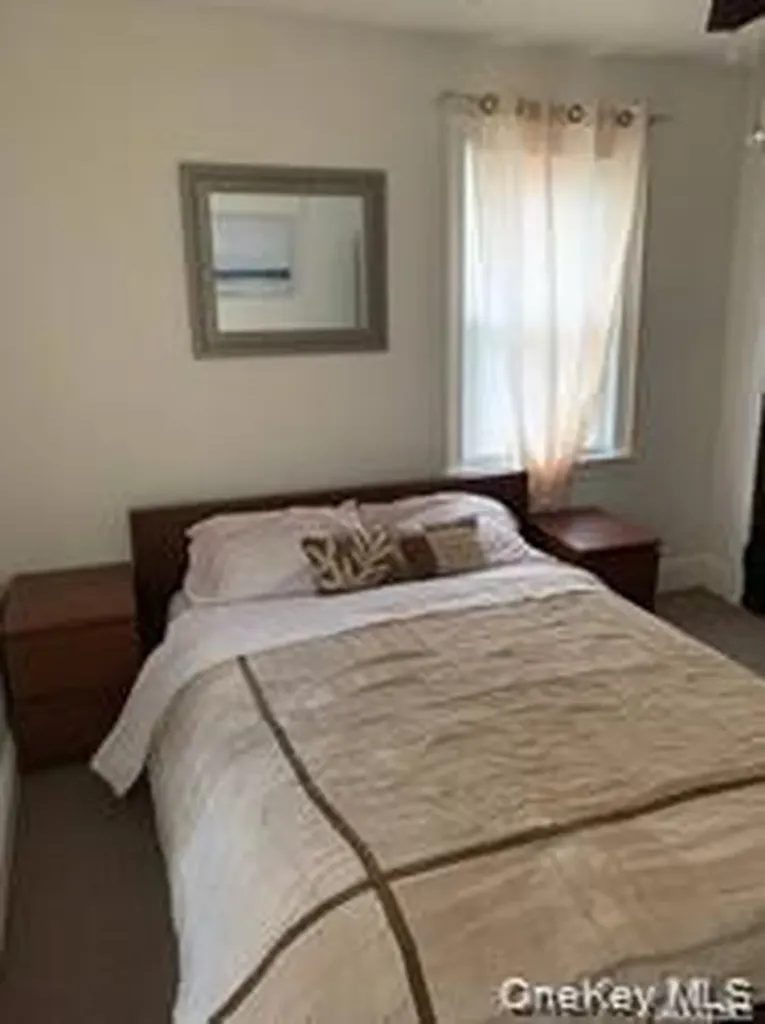Rosedale NY 11422