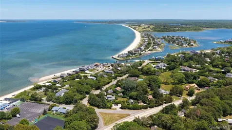 127 Inlet Road W Hampton Bays NY 11946