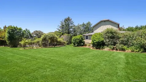 127 Inlet Road W Hampton Bays NY 11946