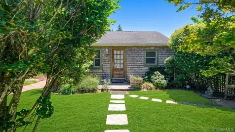 127 Inlet Road W Hampton Bays NY 11946