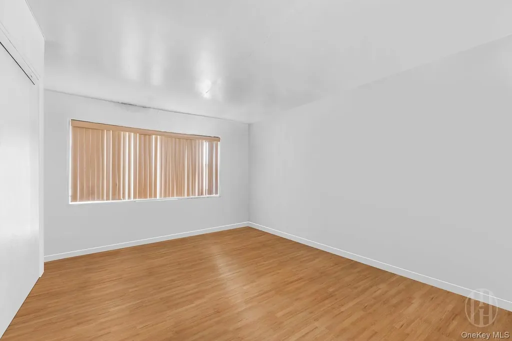 175 Archer Street Freeport NY 11520