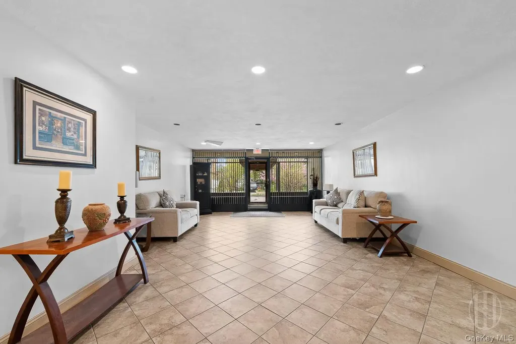 175 Archer Street Freeport NY 11520