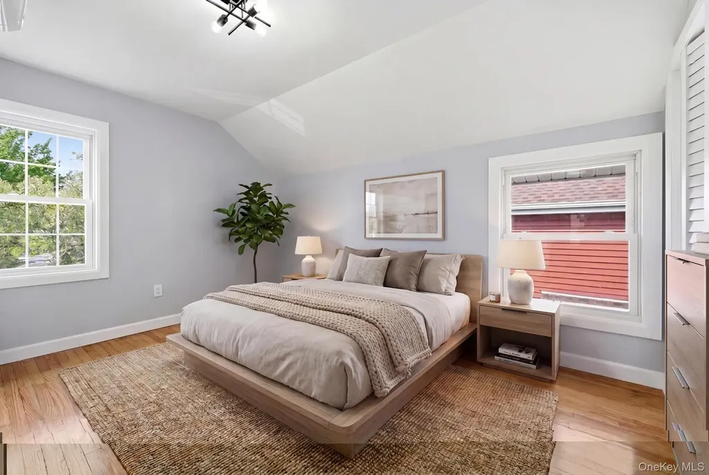 107 E Saint Marks Place Valley Stream NY 11580