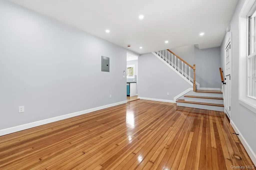 107 E Saint Marks Place Valley Stream NY 11580