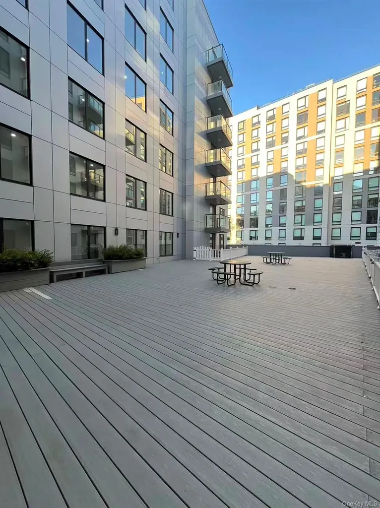 7065 Queens Boulevard Woodside NY 11377