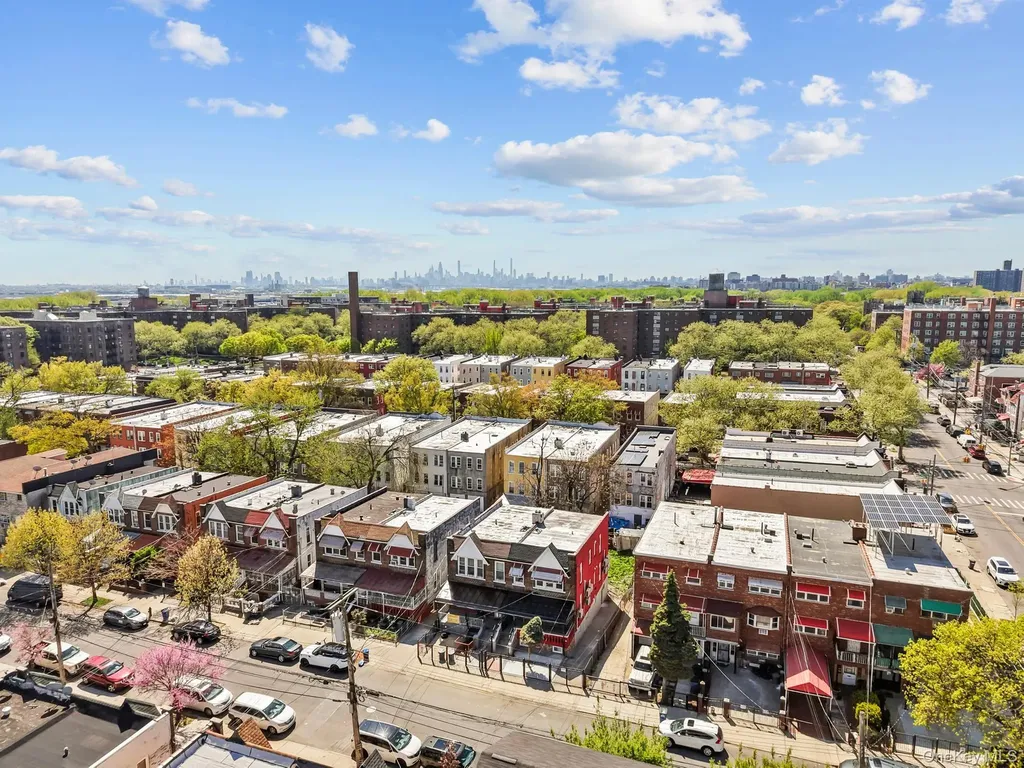 651 Saint Lawrence Avenue Bronx NY 10473